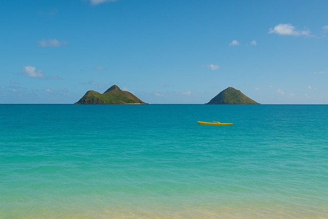 mokulua-islands-kayak